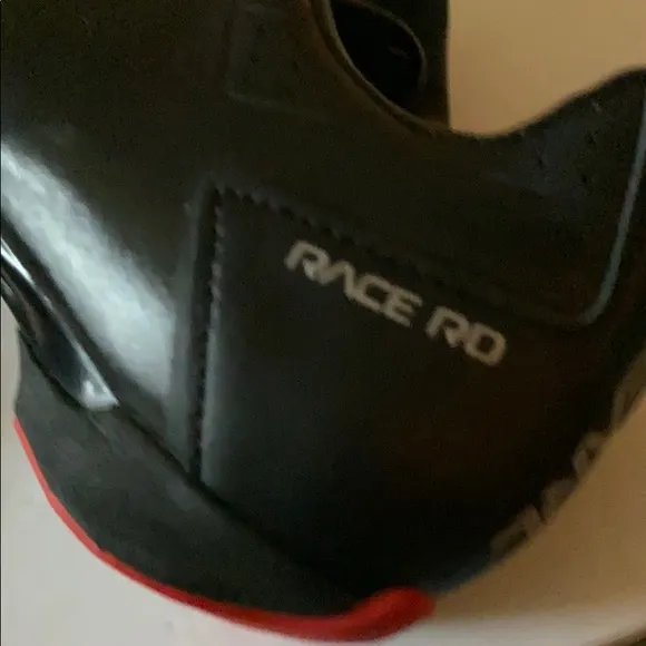 Pearl Izumi race to shoes