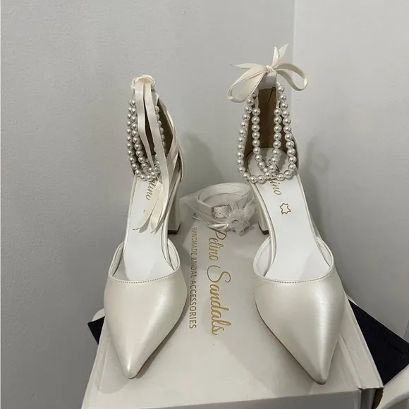 Pelino Sandals. NEW Cream Stiletto Heels with Ankle Strap