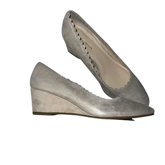 ✅PELLE MODA PELLE MODA KIZMET WEDGE PUMP sz 9.5