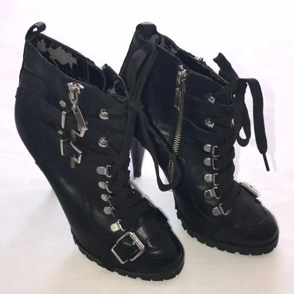 Pour La Victoire Kesha Bootie