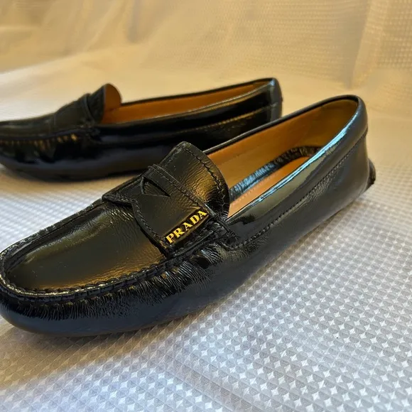 Prada Driving Shoes - Black Patent  Size 6