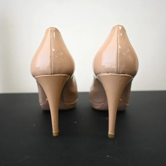 PRADA Nude Patent Leather Pumps Size 40
