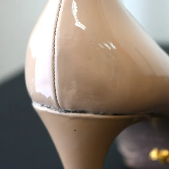 PRADA Nude Patent Leather Pumps Size 40