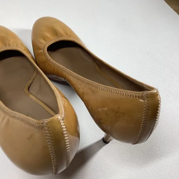 Prada Patent Leather yellow mustard Pumps Size EU 38 7US