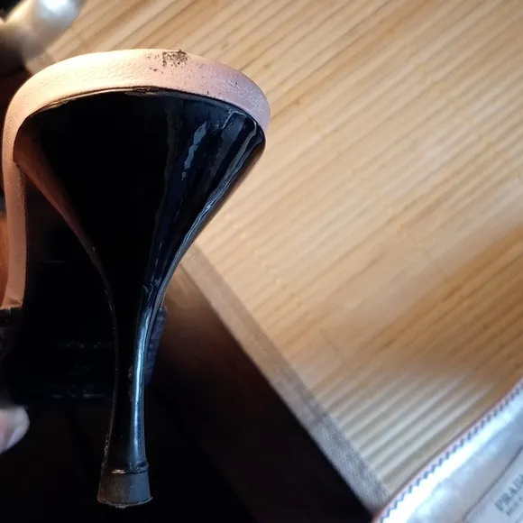 PRADA Women's Silk Black White Peach Mules With Patent Leather Floral Accent 40