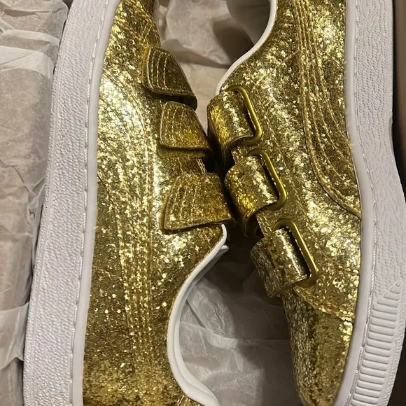 PUMA Gold Glitter Basket Strap Casual Sneakers/Shoes | NEW IN BOX/NWT!!