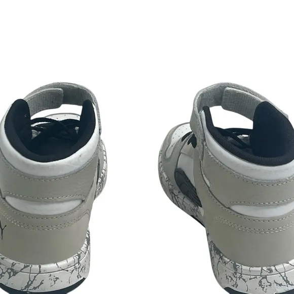 PUMA Rebound Mid Layup Marble Little Boys WHITE-BLACK Basketball Shoes 13C