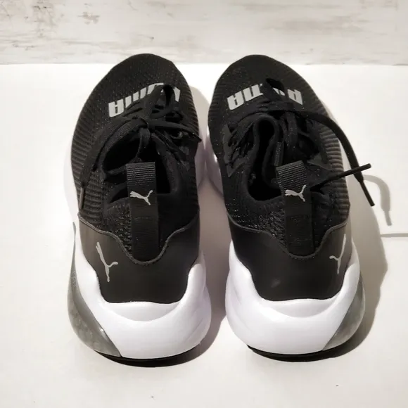 𝅺PUMA Runing Women's Black Shoes Size 7.5