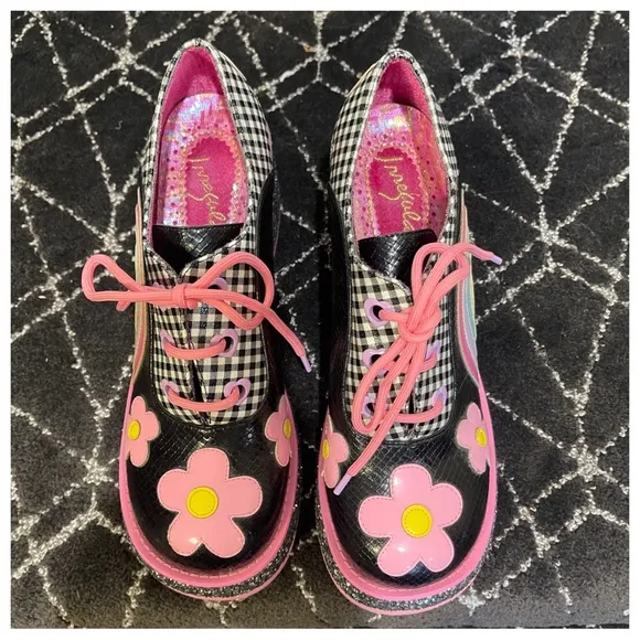 RAINBOWS &amp; LOVE IRREGULAR CHOICE 70S PLATFORMS