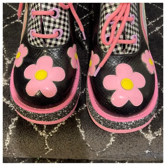 RAINBOWS &amp; LOVE IRREGULAR CHOICE 70S PLATFORMS