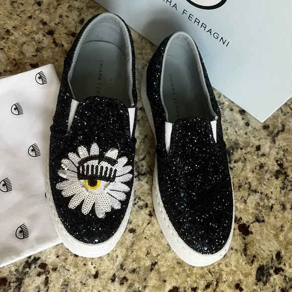 RARE!!! CHIARA FERRAGNI BLUE GLITTER SLIP -ON SNEAKERS EYE EYELASH NIB NWT