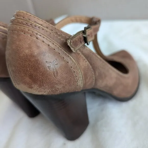 RARE Frye Brown T-strap Leather Pumps Distressed-style Vintage-inspired heels