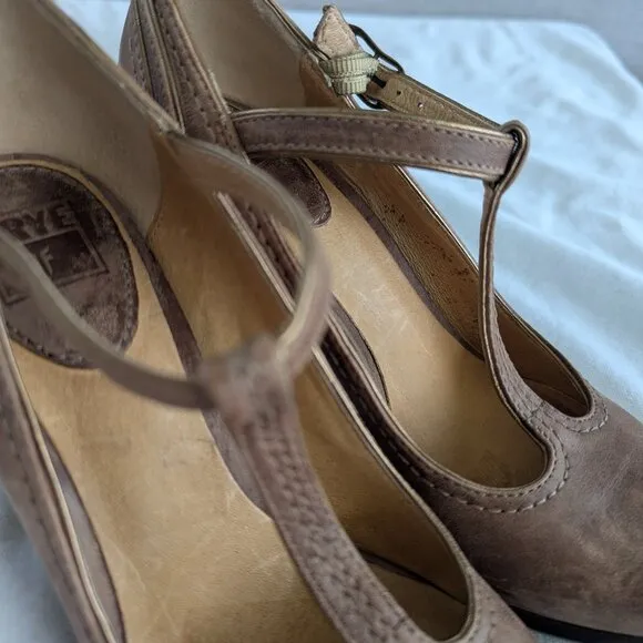 RARE Frye Brown T-strap Leather Pumps Distressed-style Vintage-inspired heels