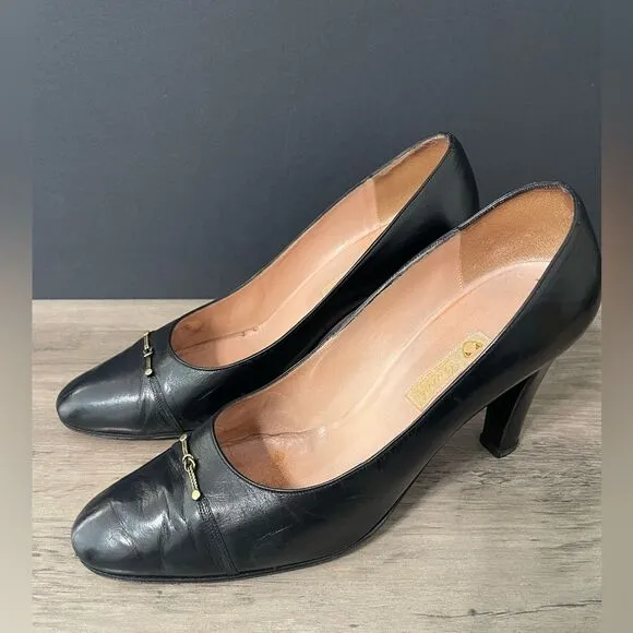 RARE GUCCI Vintage Early 1970’s size 38 1/2 (8.5) Black Pumps Heels Shoes