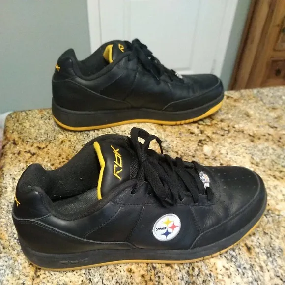 Rare Reebok Pittburgh Steelers NFL Official Shoes 12 Shoes Black Yellow