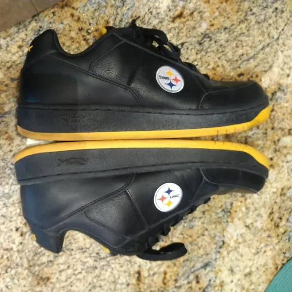 Rare Reebok Pittburgh Steelers NFL Official Shoes 12 Shoes Black Yellow