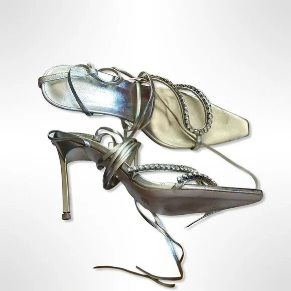 Raye Revik Gold High Heels Lace up sandals rhinestone shoes Revolve $198 sz 8.5