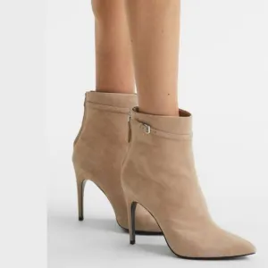 Reiss Women's Ashton Suede Heeled Ankle Boots Biscuit Size 9