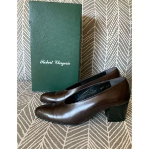 Robert Clergerie BARNEYS VINTAGE Brown Leather Heels Pumps Shoes sz 7.5 AA