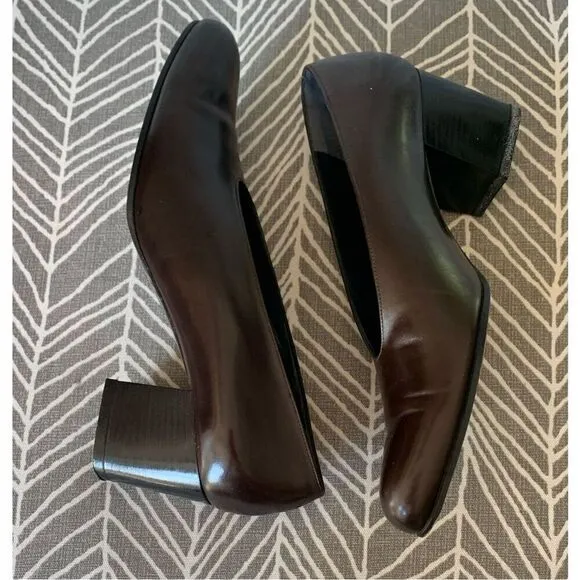 Robert Clergerie BARNEYS VINTAGE Brown Leather Heels Pumps Shoes sz 7.5 AA