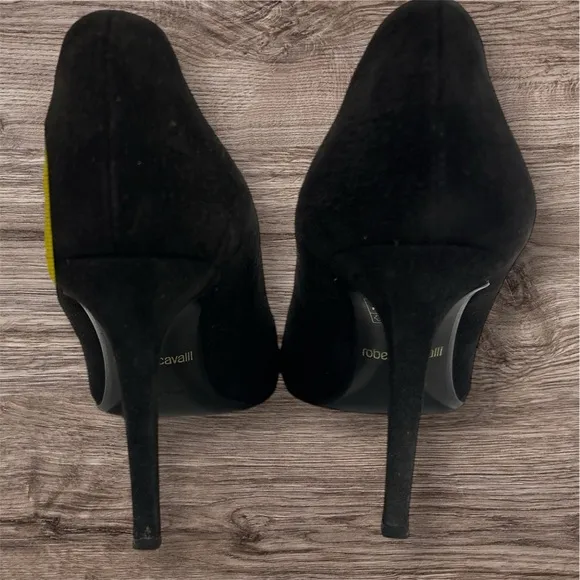 Roberto Cavalli Black Leather Metal Cap Toe Pumps Size 7 Black and Silver