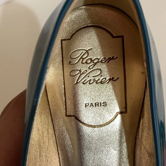 ROGER VIVIEN PARIS  Patent Leather Gommette Ballerina Flats Turquoise 38.5/8.5