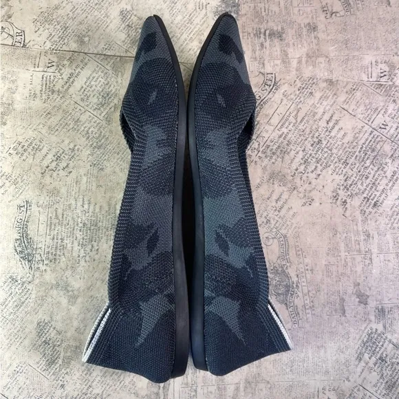 Rothy's Retired The Point Gray Camo Camouflage White Halo Pointed Flats Shoes