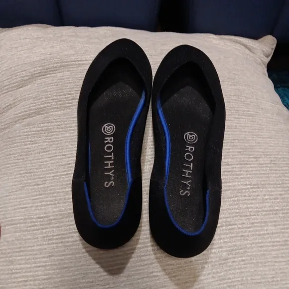 Rothys Round Toe Shoes Sz 8.5 Black/Blue Loafer Slip On Ballet Flat