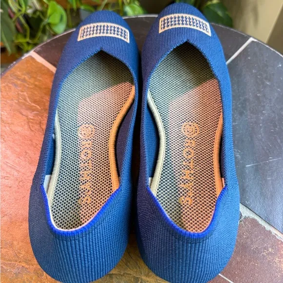 Rothy’s The Flats in Blue Holiday Licorice Women’s Size 9
