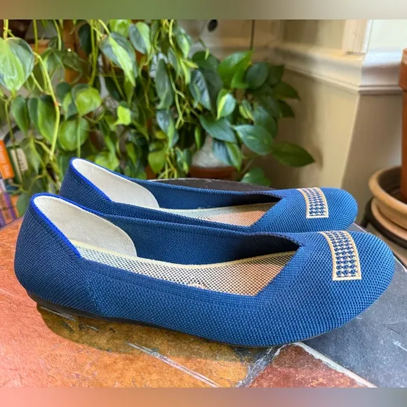 Rothy’s The Flats in Blue Holiday Licorice Women’s Size 9