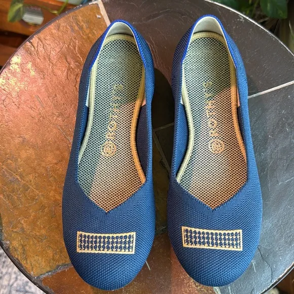 Rothy’s The Flats in Blue Holiday Licorice Women’s Size 9