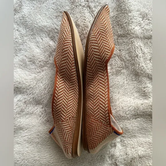 Rothy’s The Point Merino Camel Herringbone Tan Orange Retired Flats Size 6.5