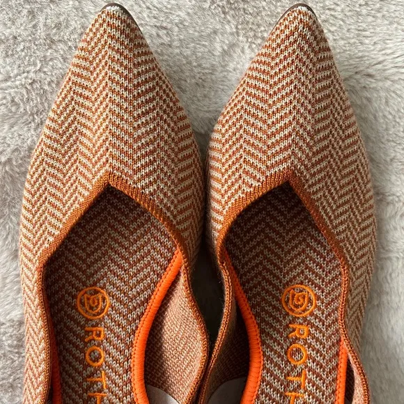 Rothy’s The Point Merino Camel Herringbone Tan Orange Retired Flats Size 6.5