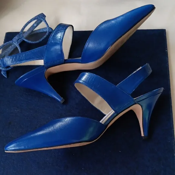 Royal Blue Leather Vintage Slingback Heels by Liz Claiborne