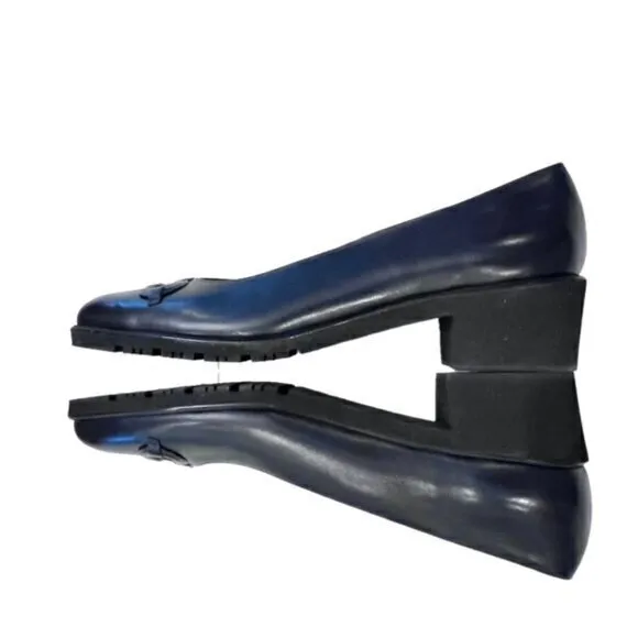 🎉SALE🎉 Salvatore Ferragamo Boutique Black Leather Heels 6 AAAA Luxury NIB‎