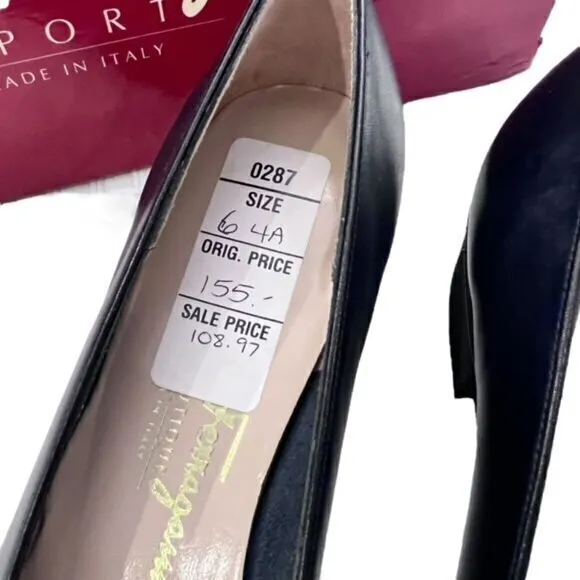 🎉SALE🎉 Salvatore Ferragamo Boutique Black Leather Heels 6 AAAA Luxury NIB‎