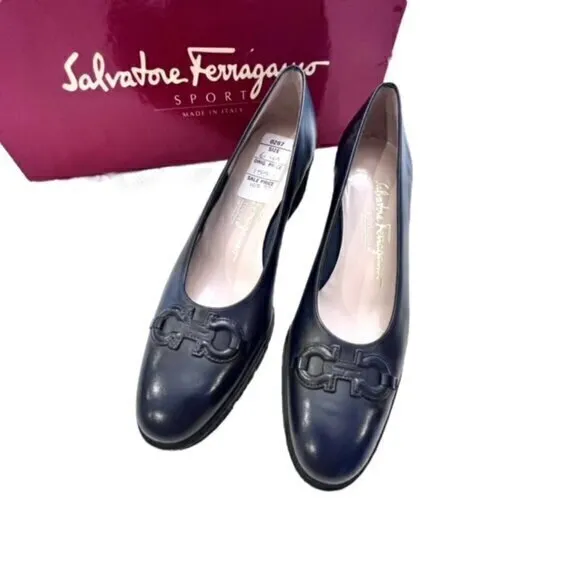🎉SALE🎉 Salvatore Ferragamo Boutique Black Leather Heels 6 AAAA Luxury NIB‎