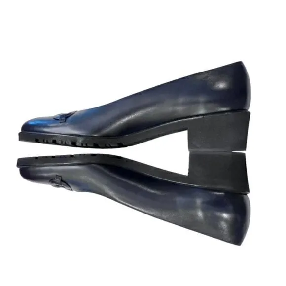 🎉SALE🎉 Salvatore Ferragamo Boutique Black Leather Heels 6 AAAA Luxury NIB‎
