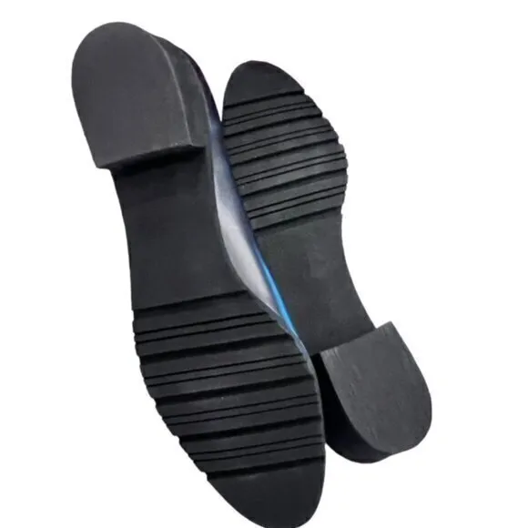 🎉SALE🎉 Salvatore Ferragamo Boutique Black Leather Heels 6 AAAA Luxury NIB‎