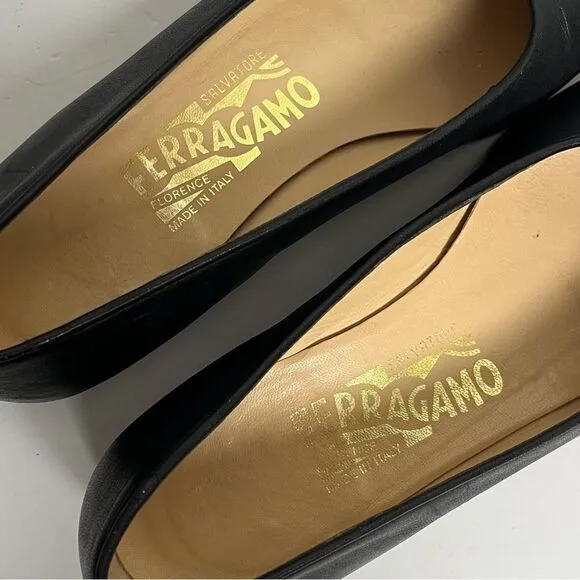 Salvatore Ferragamo Agile Pumps Black Leather Patent Cap Toe Low Heel Shoes 6 B