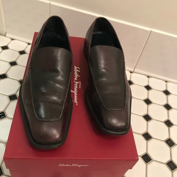 ❤️‍🔥❤️‍🔥Salvatore Ferragamo dress shoes