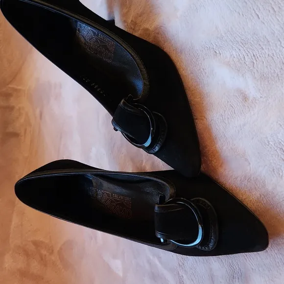 Salvatore Ferragamo Elegant Suede Black Kitten Heels with Buckle Detail (6)