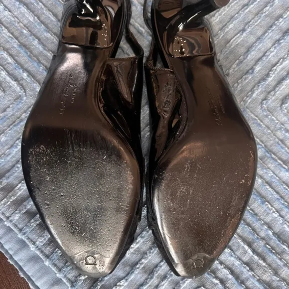 Salvatore Ferragamo peep toe Women's Black  Heels suede bow patent leather 8.5
