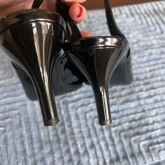 Salvatore Ferragamo peep toe Women's Black  Heels suede bow patent leather 8.5