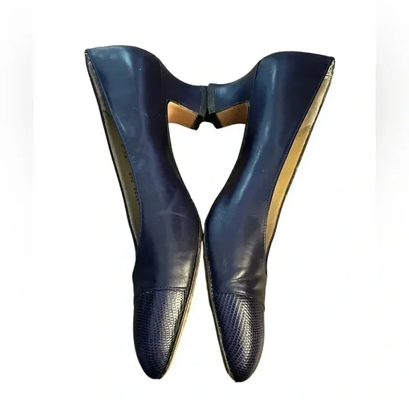Salvatore Ferragamo Screened Leather Cap Toe Pumps Classic Vintage