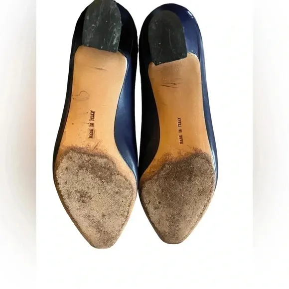Salvatore Ferragamo Screened Leather Cap Toe Pumps Classic Vintage