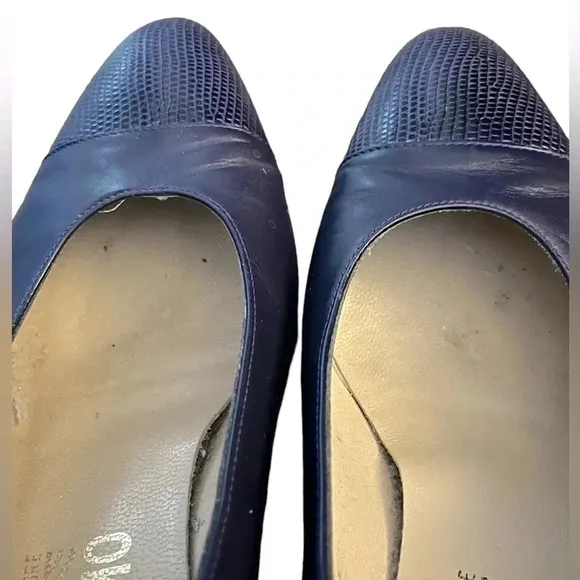 Salvatore Ferragamo Screened Leather Cap Toe Pumps Classic Vintage