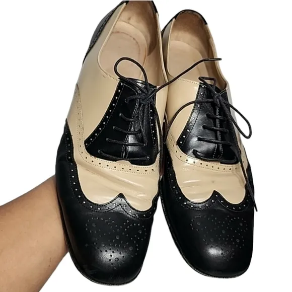 Salvatore Ferragamo SH 4204 B27 Black/Beige Low Heel Square Toe Oxford Shoes 10B