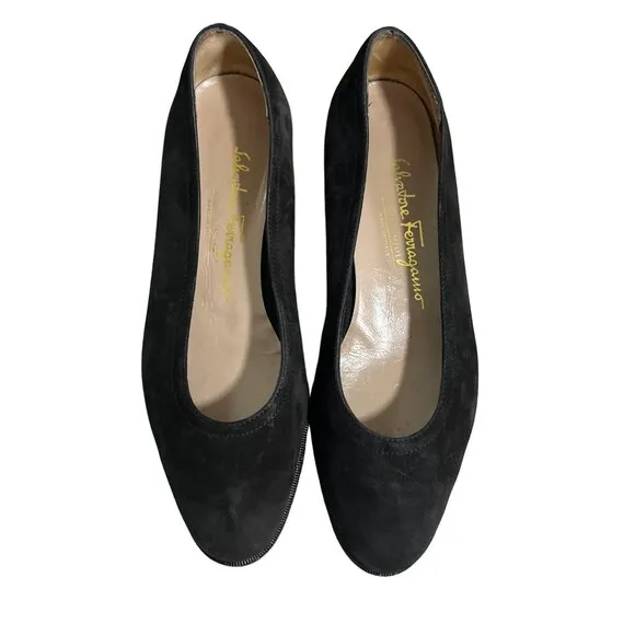 Salvatore Ferragamo shoes Women's 7.5 flats black round toe
