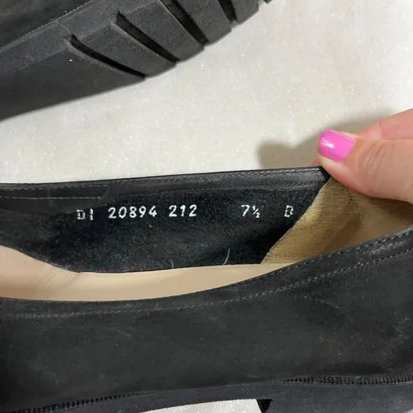 Salvatore Ferragamo shoes Women's 7.5 flats black round toe